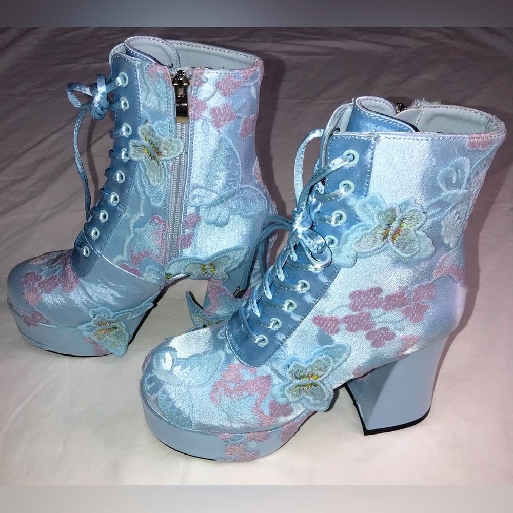 Dolls Kill Sugar Thrillz Platform Boots